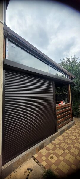 Tamplarie PVC, rulouri exterioare, sisteme din sticla securizata 2Day Glass